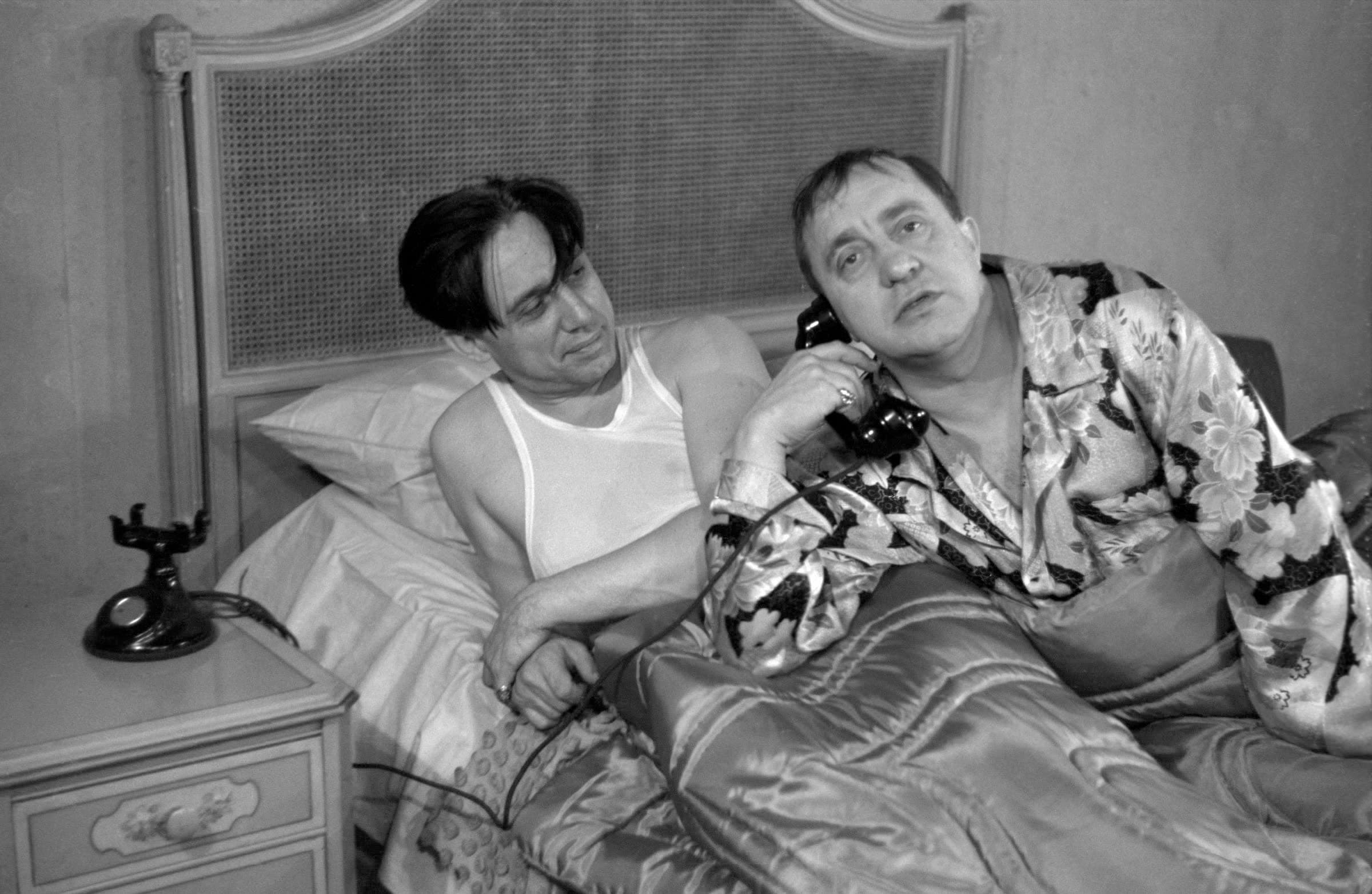 Olsen & Johnson in Hellzapoppin, New York, 1938