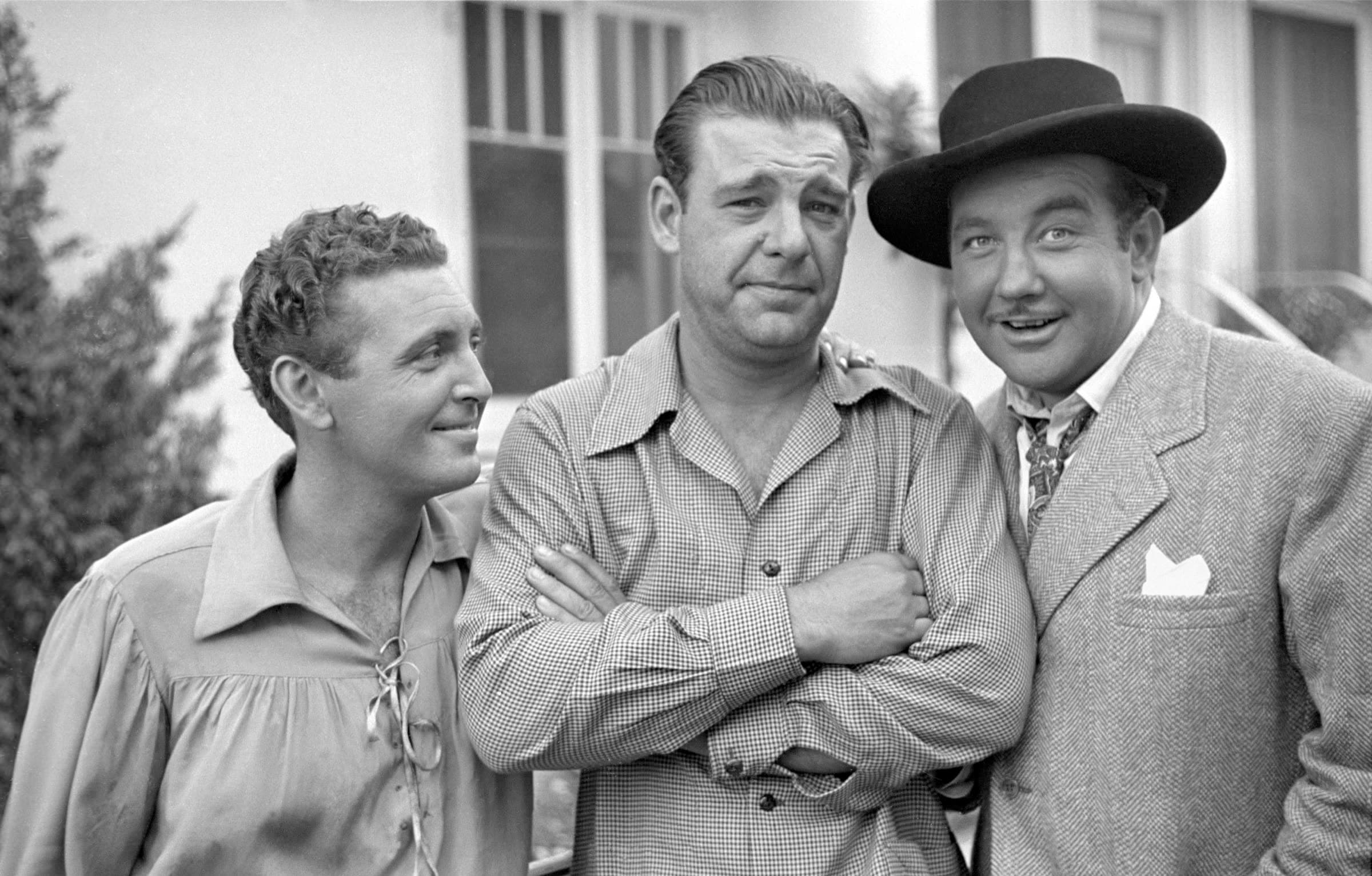 Broderick Crawford, Lon Chaney and Allan Jones, Los Angeles, 1942